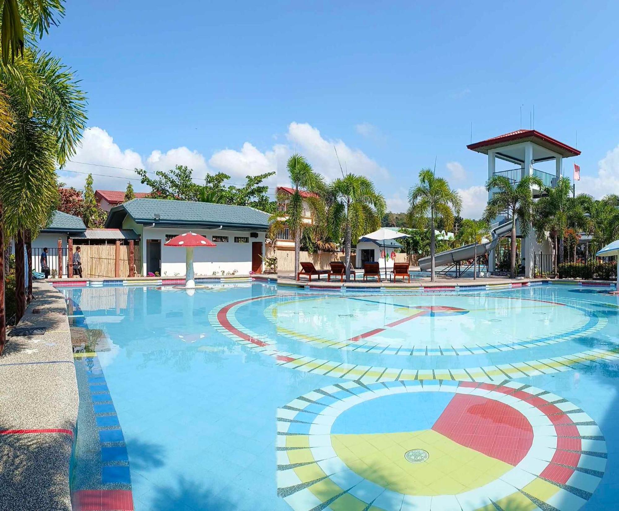 Marand Family Resort Bauang Exteriör bild